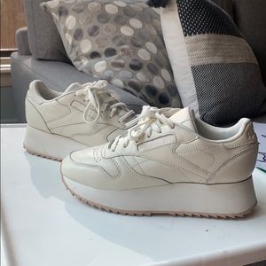 Reebok Classic platform sneakers